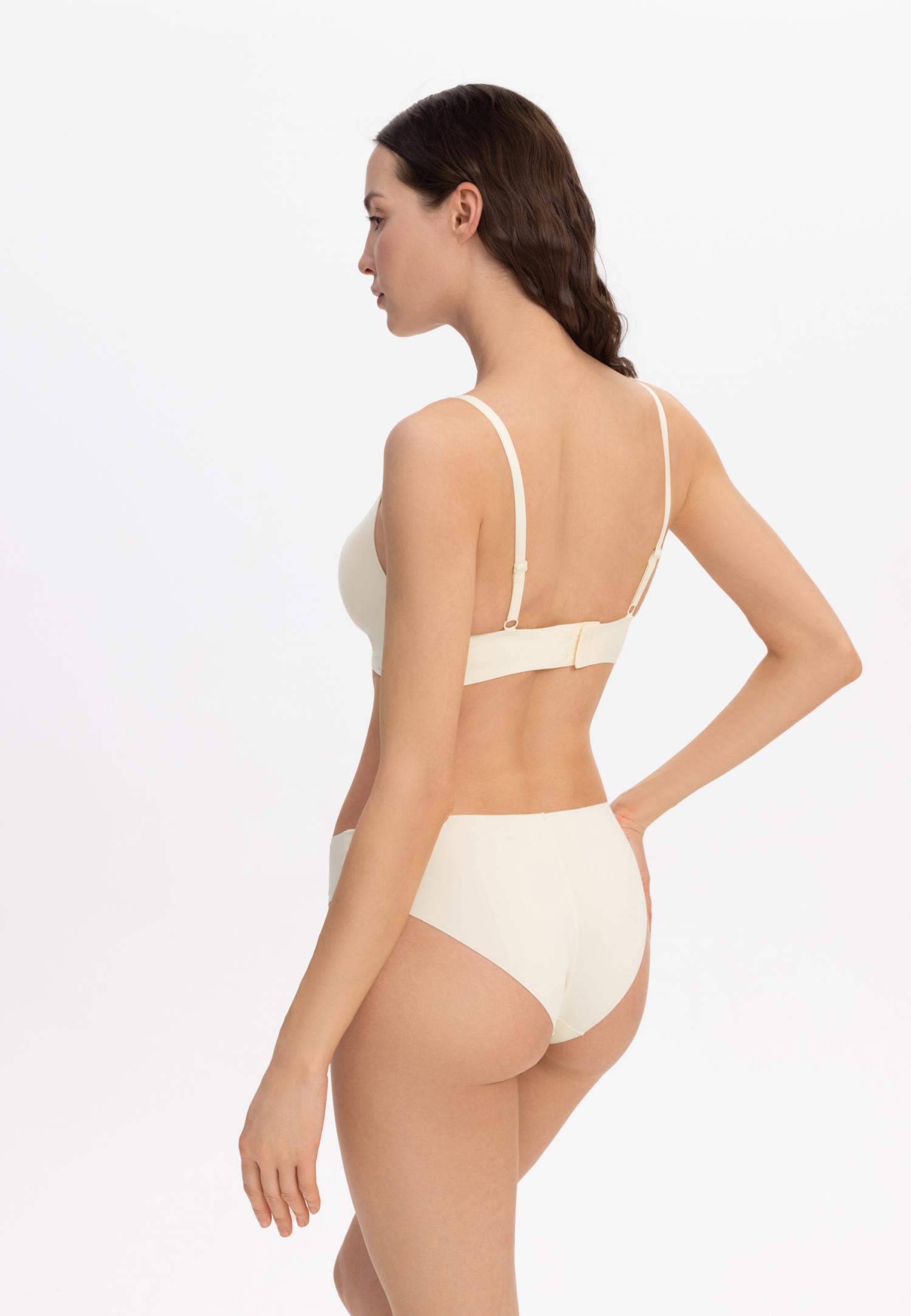 Бесшовный бюстгальтер без косточек W22-1264-TRS-SY Marc & André